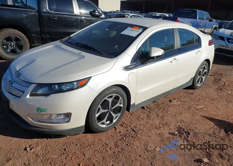 2013 Chevrolet Volt z USA, uszkodzony, nr VIN 1G1RF6E45DU101160